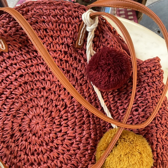 American eagle outfitters round jute bag - Picture 7 of 9